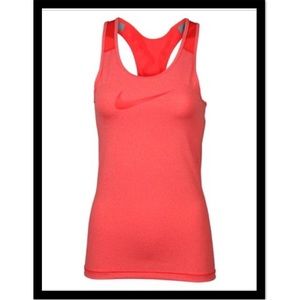 Nike Pro Dri Fit Tabk Top